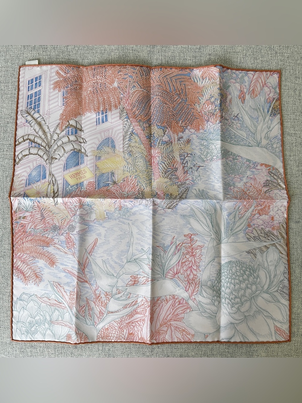 Hermes Faubourg Tropical Detail scarf 45